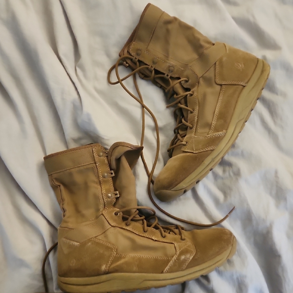 Danner Coyote Tachyon Tactical Boots